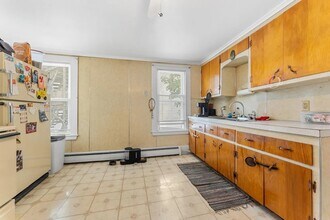 143 Northern Ave, Unit 2 in Augusta, ME - Building Photo - Building Photo