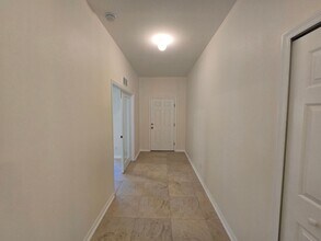 1430 10th Manor in Vero Beach, FL - Building Photo - Building Photo
