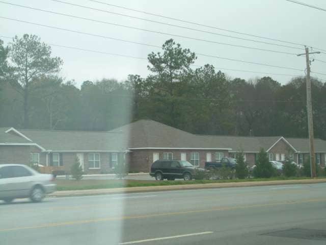 2211 Gillionville Rd in Albany, GA - Building Photo