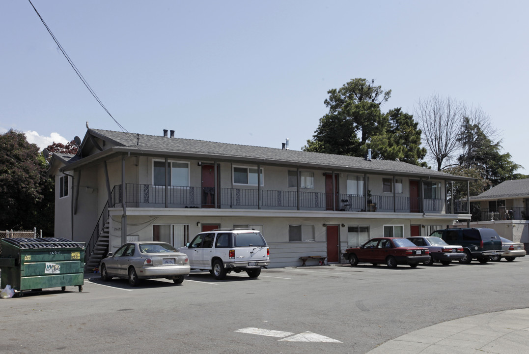 26258 Gamboa St in Hayward, CA - Building Photo