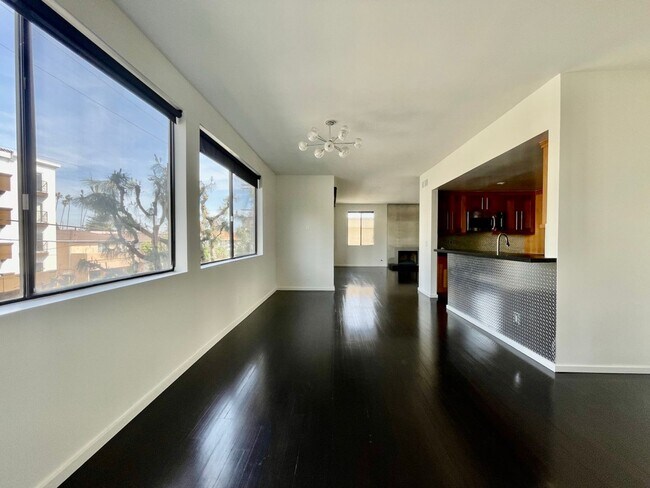 1505 Purdue Ave in Los Angeles, CA - Building Photo - Building Photo