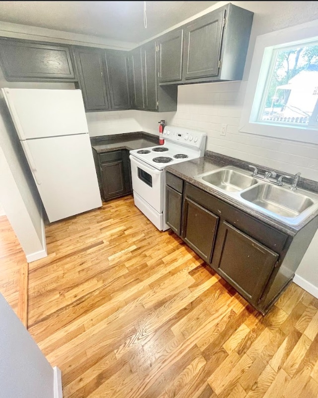 715 Utica Ave in Pueblo, CO - Foto de edificio - Building Photo