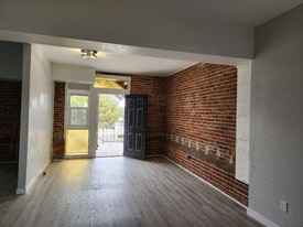 109 N Kimball Ave in Caldwell, ID - Building Photo