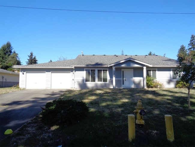 property at 2409 Farrell Dr
