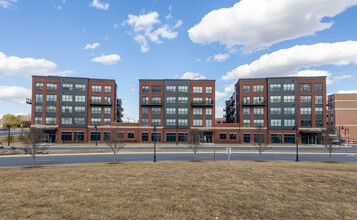 Copley One in Gaithersburg, MD - Building Photo - Building Photo