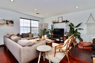 64 Bergen Ridge Rd in North Bergen, NJ - Building Photo - Building Photo