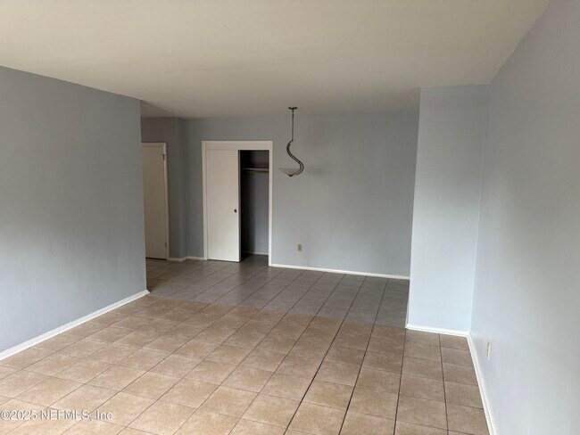 1205 Lasalle St-Unit -1 in Jacksonville, FL - Building Photo - Building Photo
