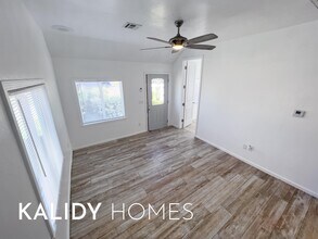 15 S Walnut St in Edmond, OK - Building Photo - Building Photo