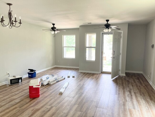 118 Blackwell Ct in Owens Cross Roads, AL - Building Photo - Building Photo