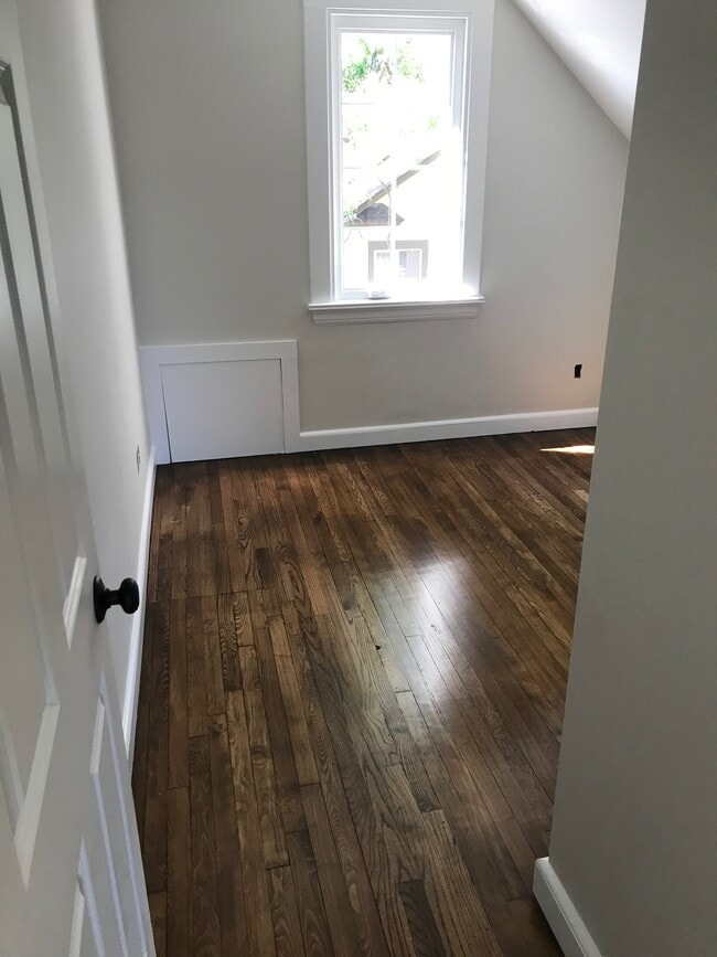 1334 W Taylor Ave in St. Paul, MN - Building Photo - Building Photo