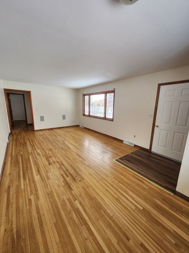 1718 16th St S in Fargo, ND - Building Photo - Building Photo