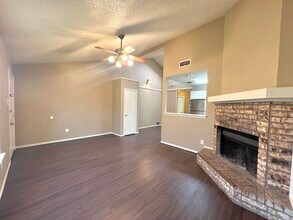 5702 Brownfield Dr in Lubbock, TX - Building Photo - Building Photo