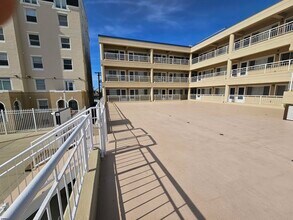 6100 Boardwalk in Ventnor City, NJ - Building Photo - Building Photo