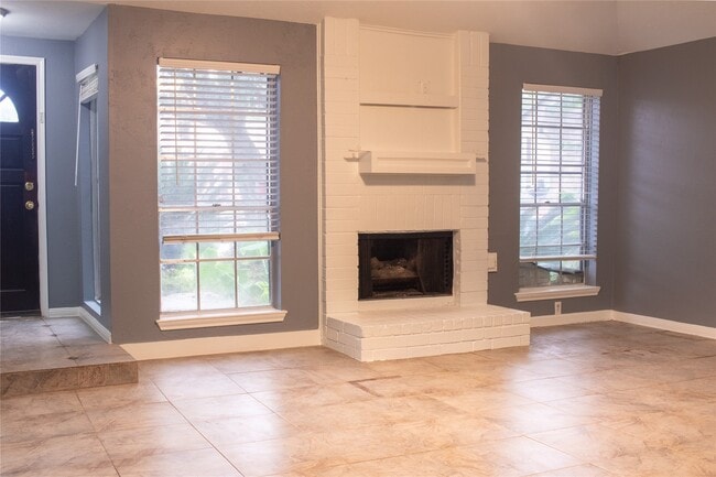 13106 Hollowcreek Park Dr