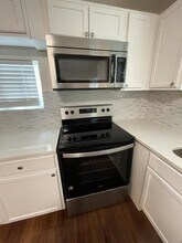 108 Shaw St in Tom Bean, TX - Building Photo - Building Photo