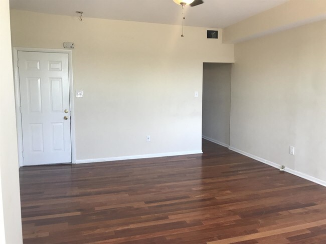 424 E North Ave-Unit -3 in Baltimore, MD - Building Photo - Building Photo