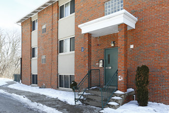 Maple Ridge in Pittsburgh, PA - Foto de edificio - Building Photo