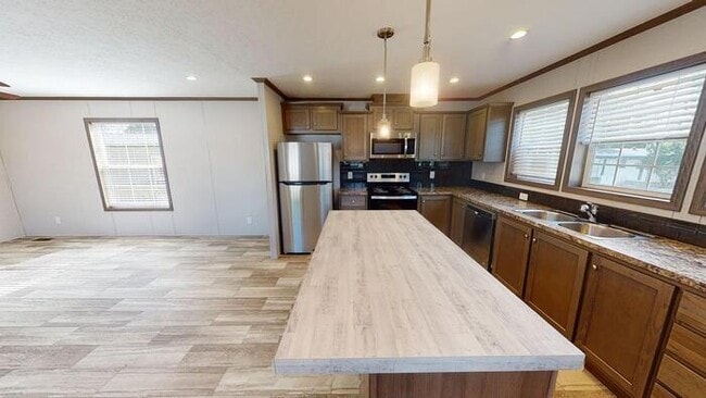 111 American Ave in Bismarck, ND - Building Photo - Building Photo