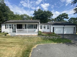 1705 Bragg Rd in Fredericksburg, VA - Building Photo - Building Photo