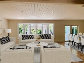 5100 Granada Blvd in Coral Gables, FL - Building Photo - Building Photo