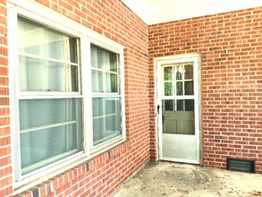 0001 Pinckney Ave-Unit -A in Florence, SC - Building Photo - Building Photo