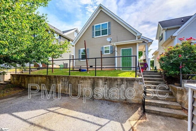 4 Aisha St in Greenville, SC - Building Photo - Building Photo