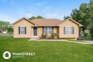 406 Brookside Cir in Kearney, MO - Building Photo