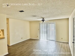 4008 Crockers Lake Blvd, Unit 317 in Sarasota, FL - Building Photo - Building Photo