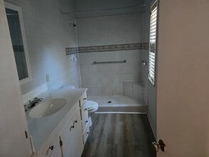 3987 Berkley Dr in Jackson, MS - Building Photo - Building Photo