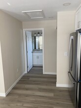 549 E Tujunga Ave, Unit 549 e Tujunga Ave in Burbank, CA - Building Photo - Building Photo