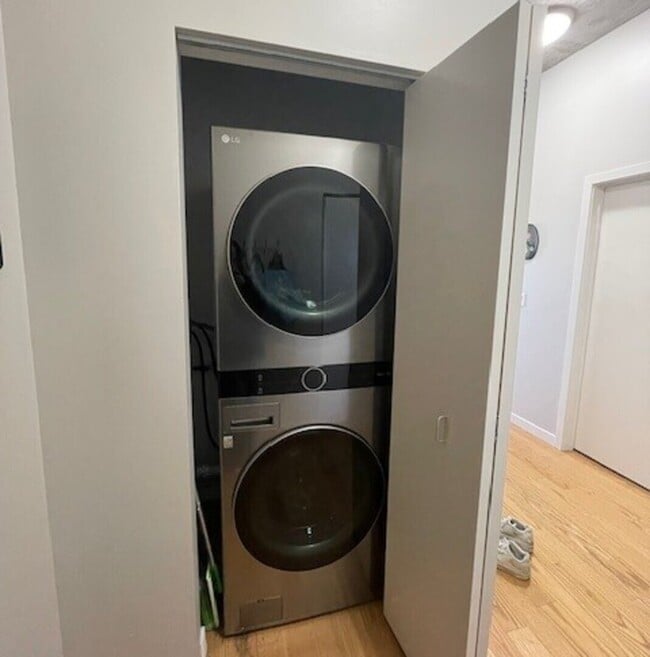 235 W Van Buren St, Unit 4114 in Chicago, IL - Foto de edificio - Building Photo