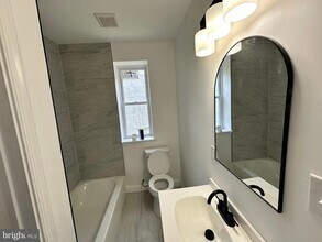 1233 W Venango St in Philadelphia, PA - Building Photo - Building Photo