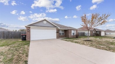 3408 Alliance Dr in Springdale, AR - Building Photo - Building Photo