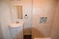 1210 Henry St photo'