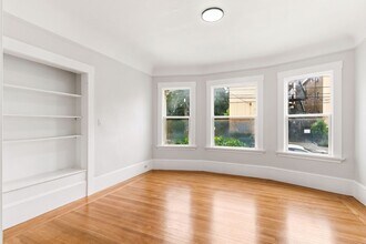 1929 9th Ave in Oakland, CA - Foto de edificio - Building Photo
