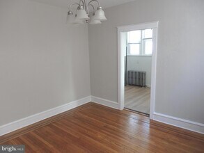 129 S Eagle Rd in Havertown, PA - Foto de edificio - Building Photo