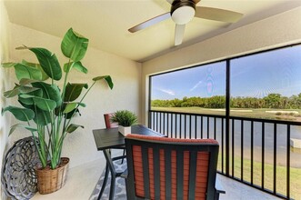 6819 Grand Estuary Trail, Unit 205 in Bradenton, FL - Foto de edificio - Building Photo