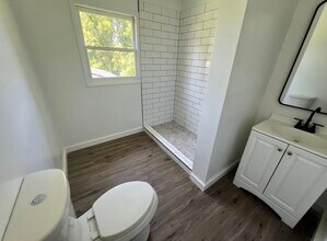 114 Raby St in Canton, NC - Building Photo - Building Photo