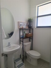 11741 SW 245 Ter in Homestead, FL - Foto de edificio - Building Photo