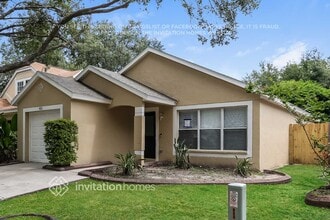 920 Cape Cod Cir in Valrico, FL - Building Photo - Building Photo