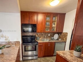 20741 NE 4th Ct in Miami, FL - Building Photo - Building Photo