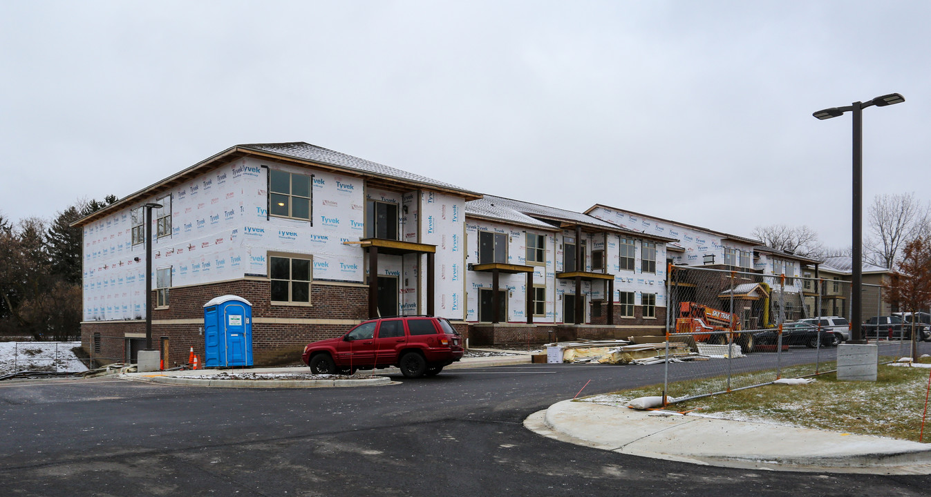 Saxony Village - Phase II in Germantown, WI - Building Photo