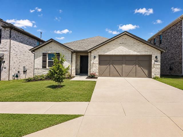 property at 1124 Rountree Ct