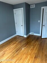 31 Cedar Ave in Long Branch, NJ - Building Photo - Building Photo