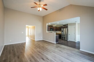 1713 Porchrest Way in Nashville, TN - Building Photo - Building Photo