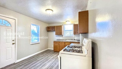 4375 Guilford St in Detroit, MI - Building Photo - Building Photo