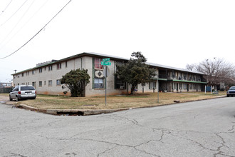 Chateau DeVille in Oklahoma City, OK - Building Photo - Building Photo