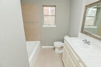 3714 Lydia St photo'