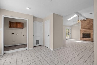 15718 Sea Lark Rd in Houston, TX - Building Photo - Building Photo