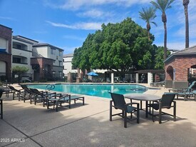 3302 N 7TH St in Phoenix, AZ - Building Photo